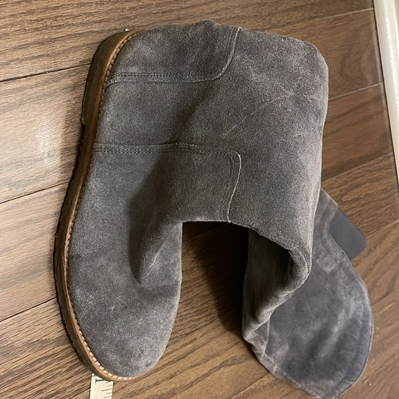 Vince Over The Knee Boots - Picture 11 of 11